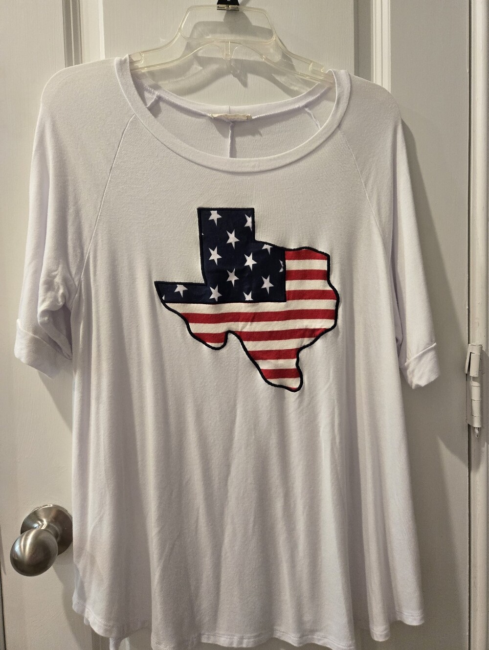 First Look White Tshirt With Texas Shape Flag. Size 1X.